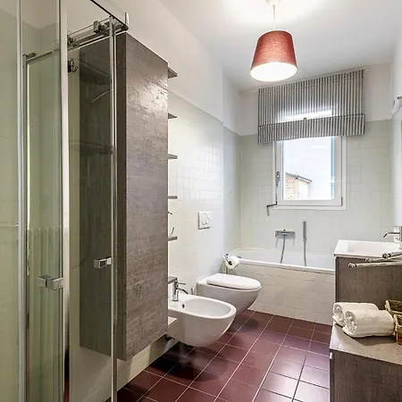 Cozy 1 Bedroom In Viale Monza * Milão