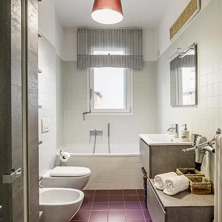Cozy 1 Bedroom In Viale Monza * Milano